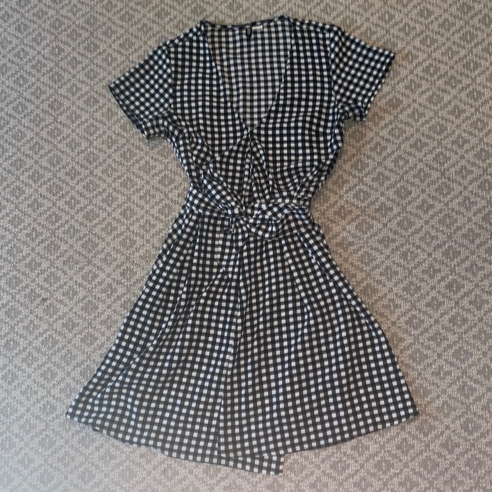 DIVIDED Checkered Dress - Size: 6